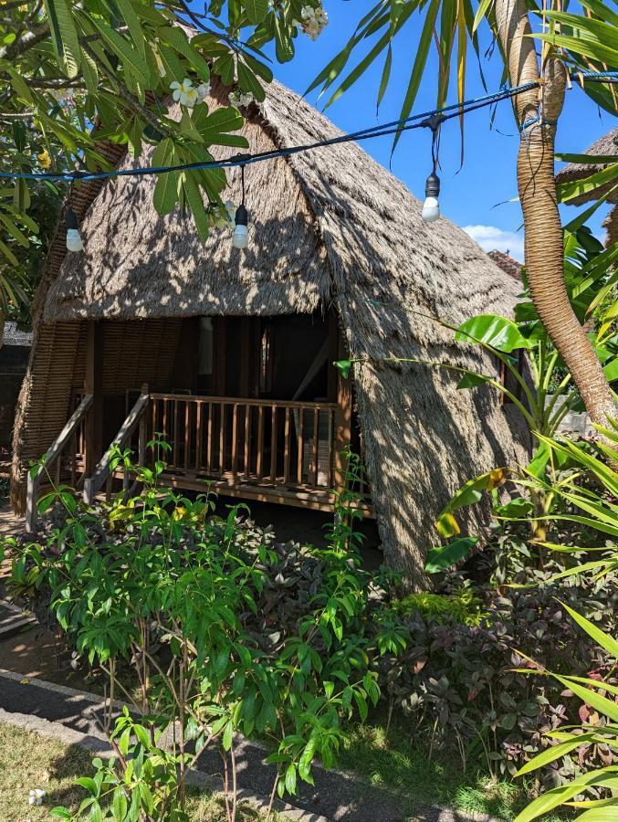 Rigils Lembongan Bungalow Exterior photo