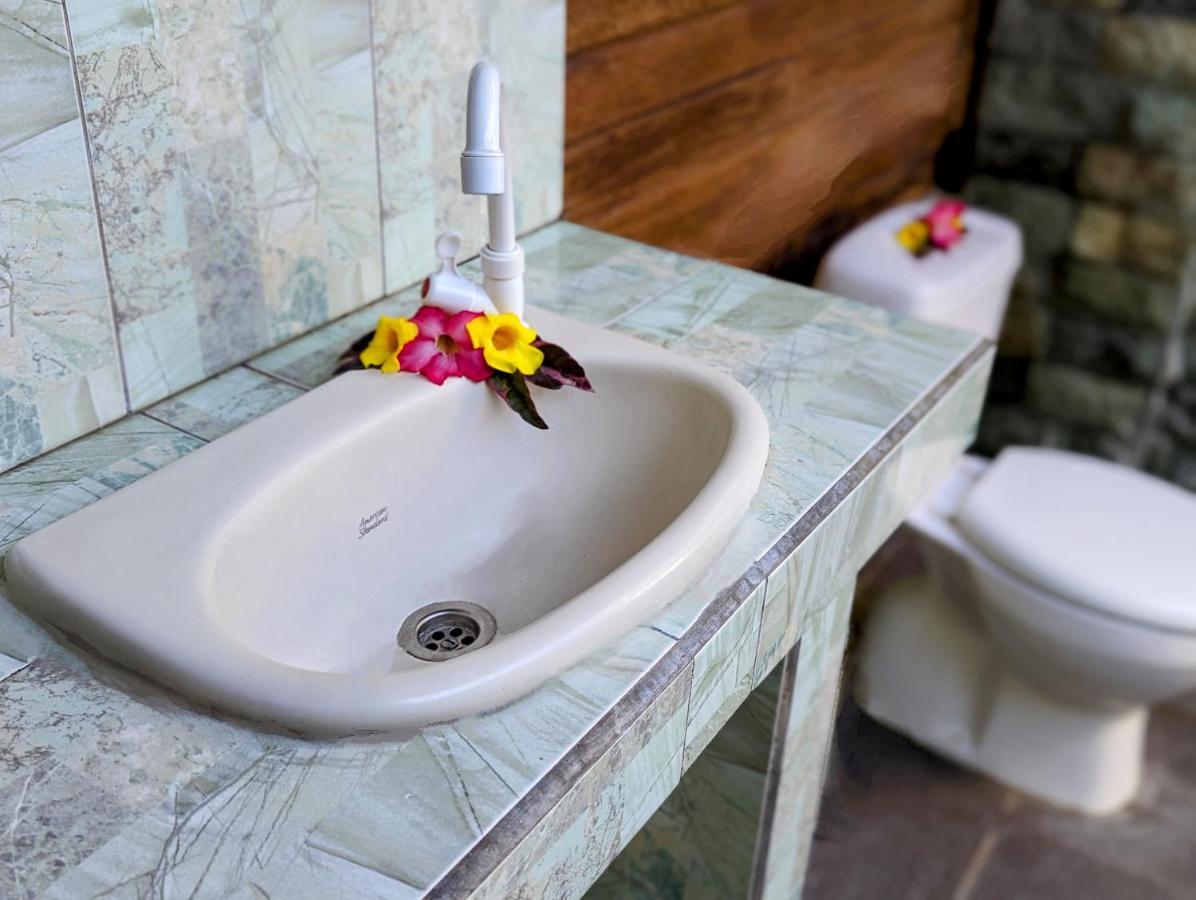 Rigils Lembongan Bungalow Exterior photo